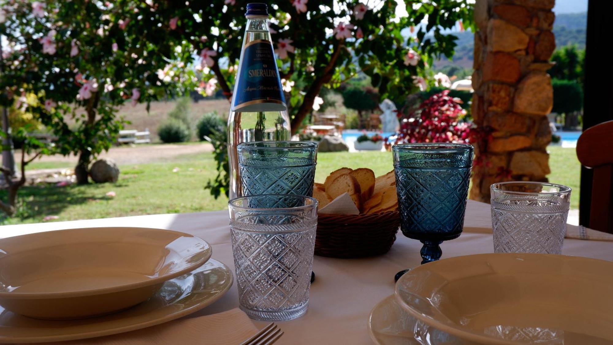 Hotel Janas Tertenìa Εξωτερικό φωτογραφία